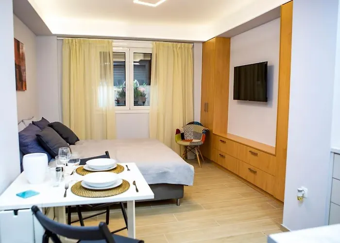 Studio Apartment With All Amenities In Kolonaki